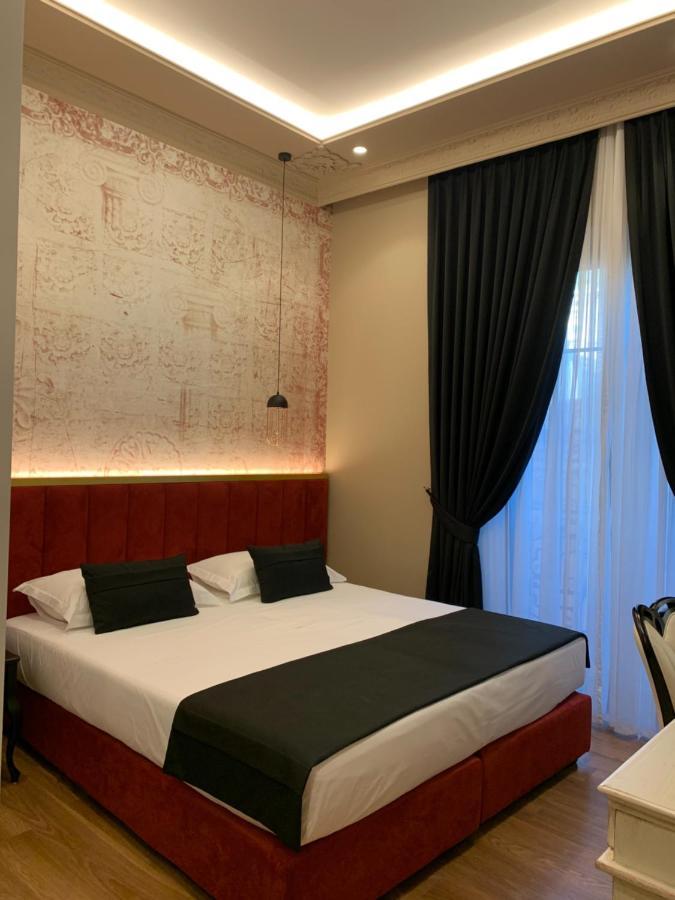 Hotel Kloest Durres Bagian luar foto
